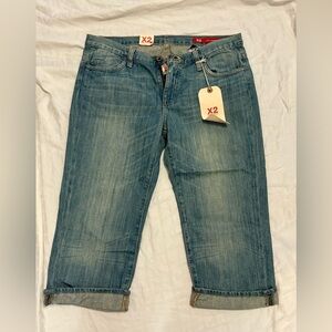X2 Denim Lab Women's Jeans W21 Capri Light Wash Embellished Pocket Y2K Cuffed